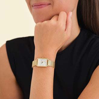 Boxy XS Gold Mesh - Engraved leftcolumn