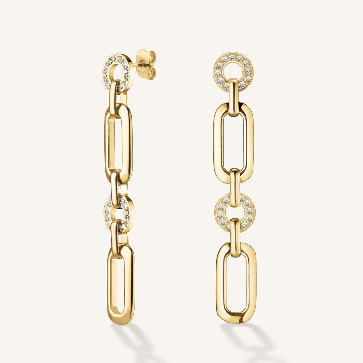 Studs Earrings leftcolumn