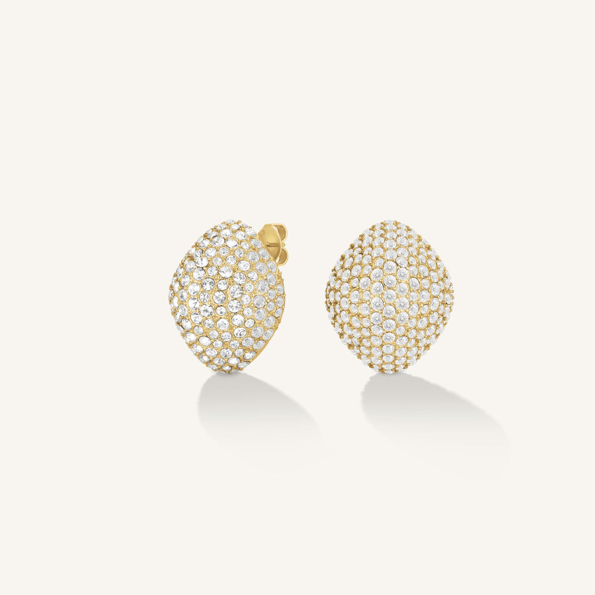 Pave Studs leftcolumn,