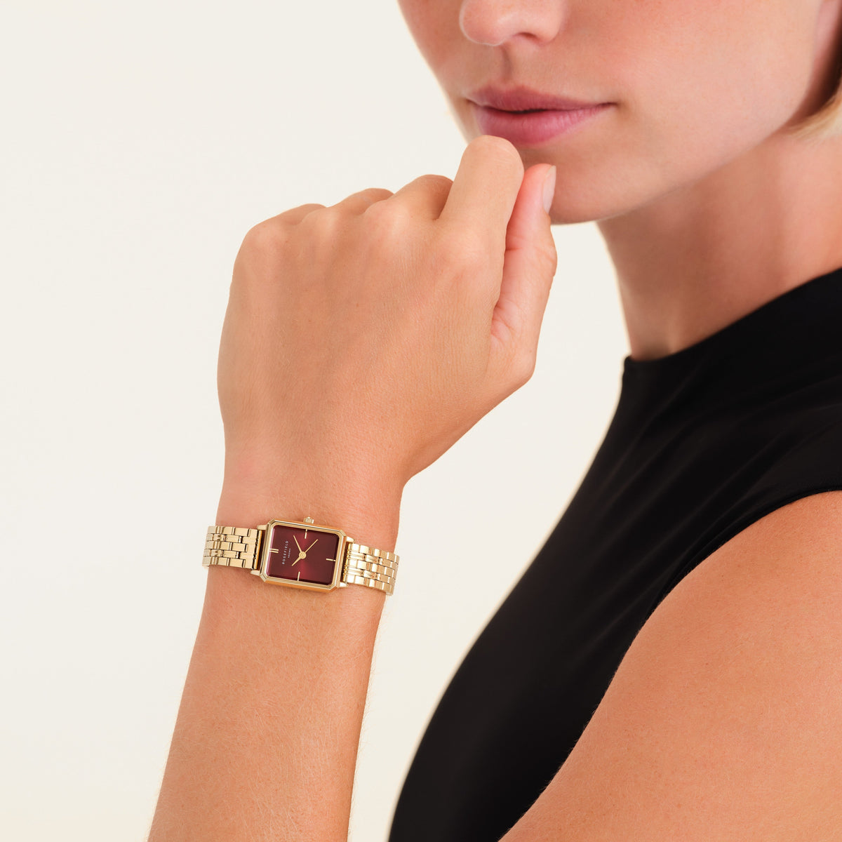 Octagon XS Burgundy - Engraved leftcolumn