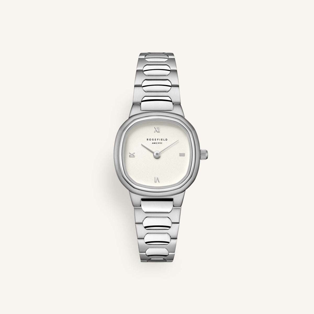 Gaia XS Silver - Engraved leftcolumn